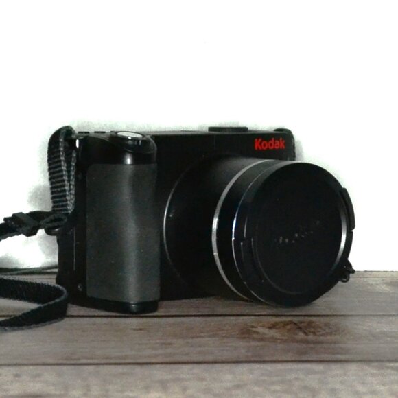 Kodak EasyShare ZD8612 IS 8.1MP Bridge Camera 12x Optical Zoom Tested Works - Picture 3 of 7